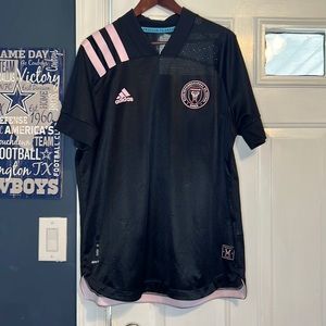 Men’s Inter Miami CF jersey